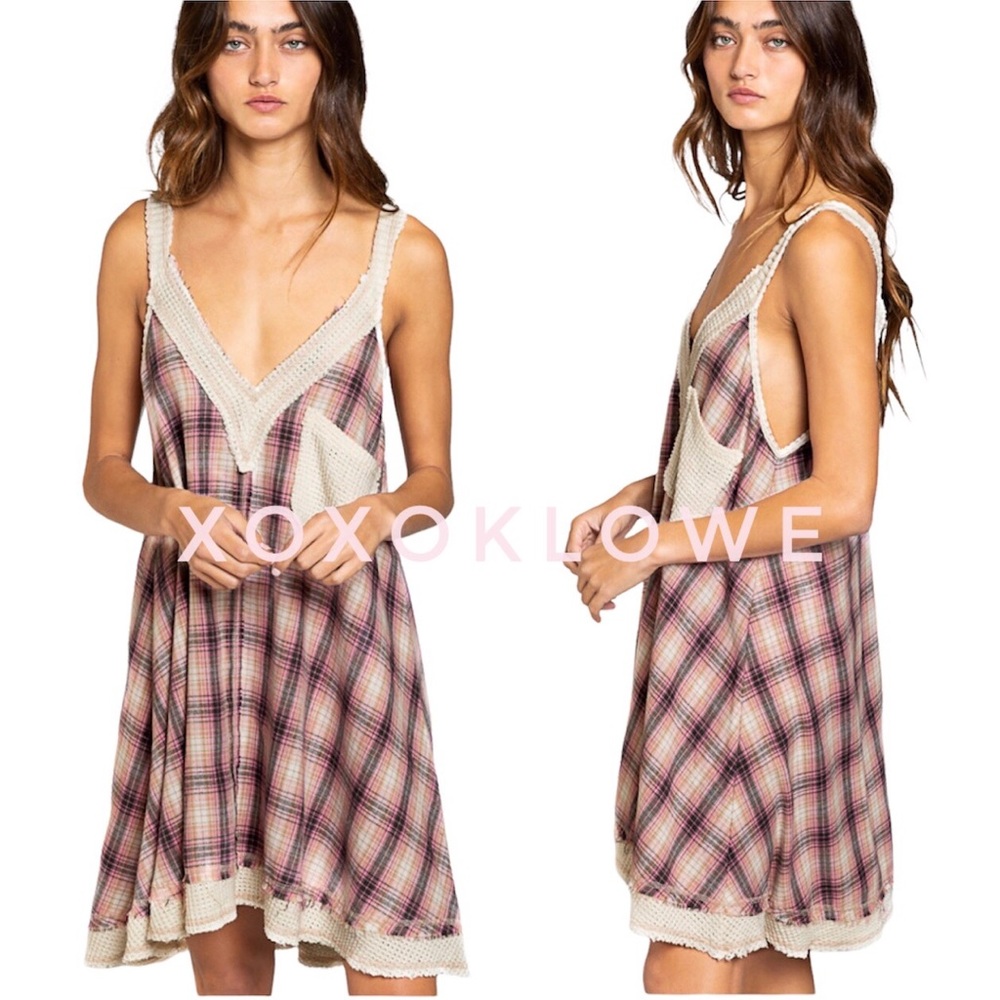 POL Retro Plaid Sleeveless Relaxed Fit Sundress - Picture 4 of 10